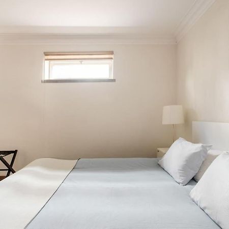 Vinaika Loft Apartment Оейраш Екстериор снимка