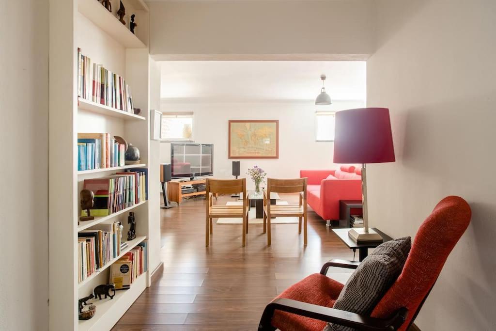 Vinaika Loft Apartment Оейраш Екстериор снимка