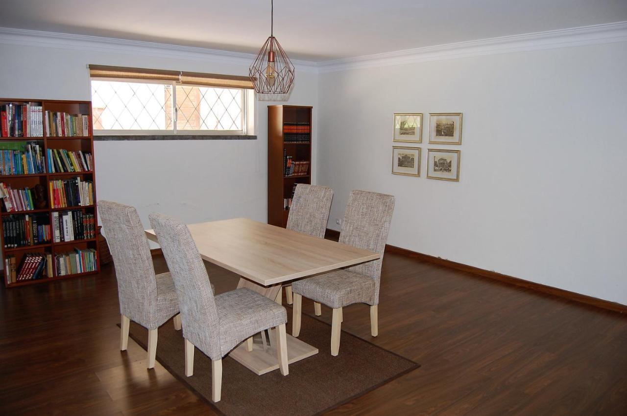 Vinaika Loft Apartment Оейраш Екстериор снимка